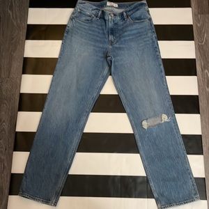 ABERCROMBIE AND FITCH 90s STRAIGHT LOW RISE JEAN
